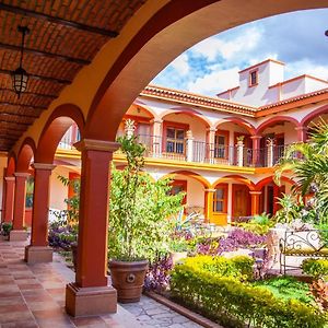 Encanto De La Sierra Hotel